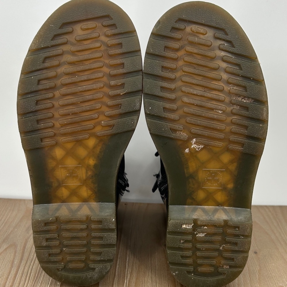 Dr‎ Martens Girls Kids Black Patent Lamper Leather Boots Size 2 Combat - Picture 6 of 7